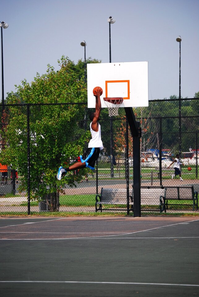 Athletic recreation court
