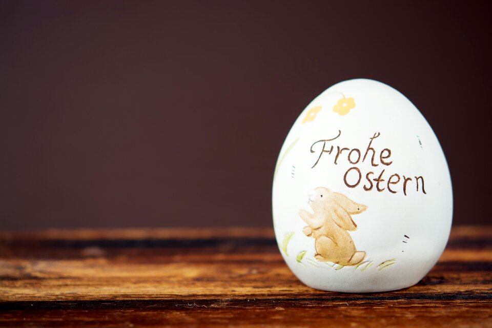 Dekoei painted easter