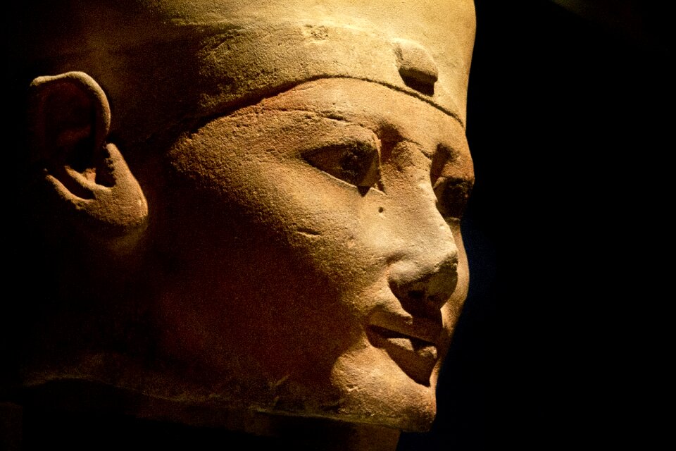 Antiquity sculpture egyptian statues