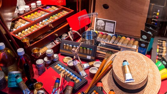 Art supplies creative color