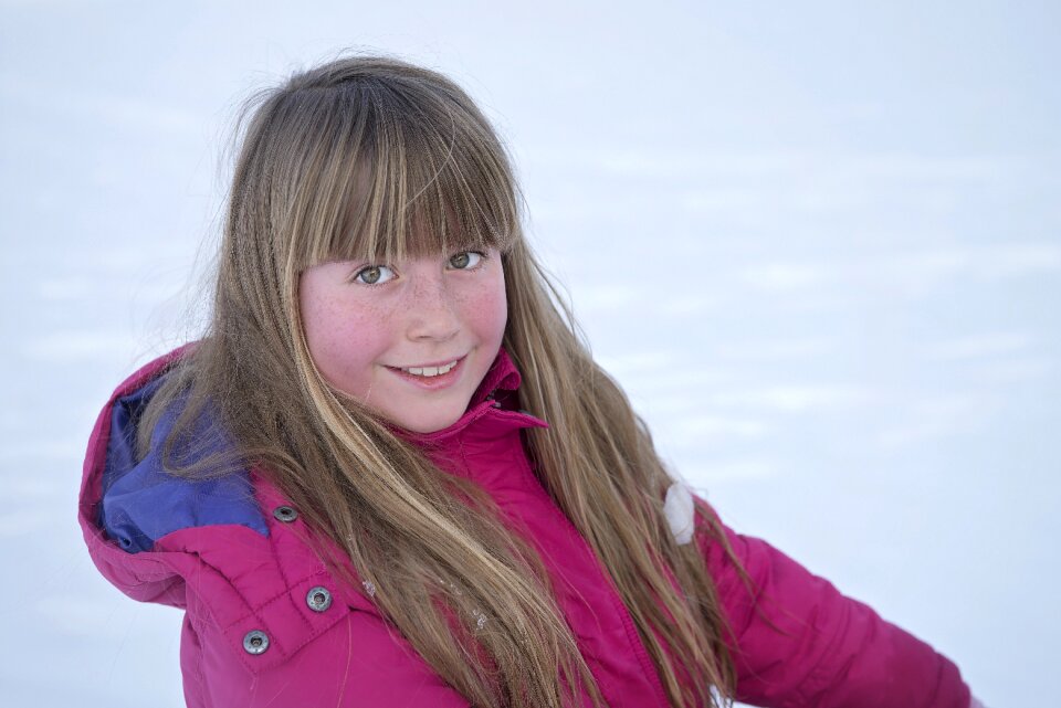 Snow long hair out