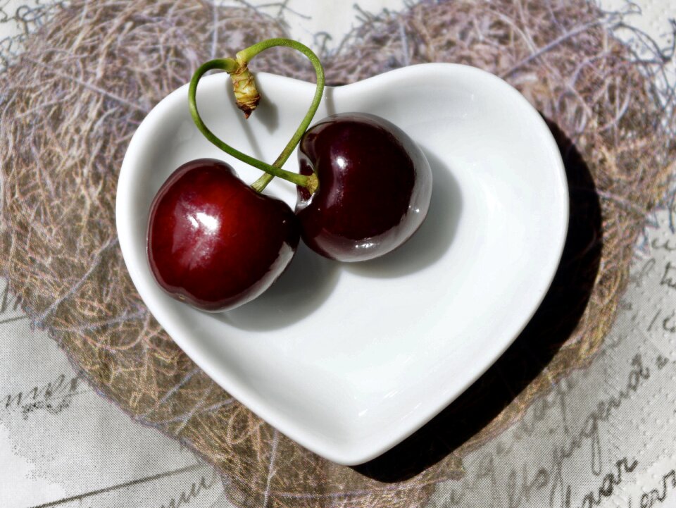 Fruits sweet cherry cherry harvest