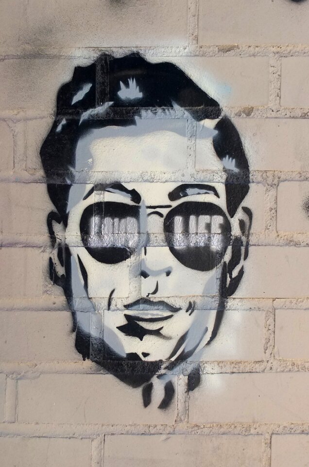 Graffiti male propaganda
