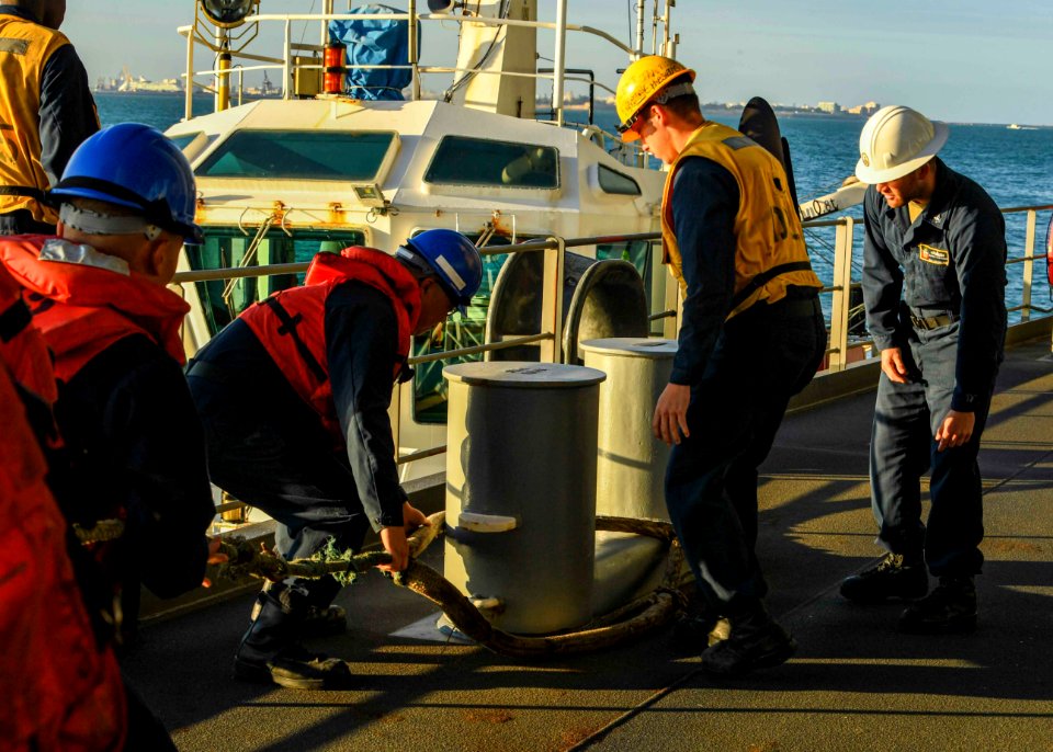 USS Hershel "Woody" Williams (ESB 4) visits Rota, Spain