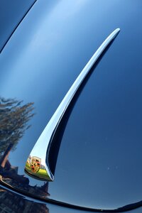 Porsche c trunk lid shiny