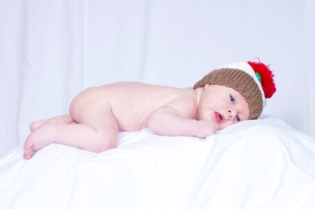 Cute young newborn photo