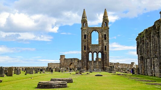 Substantiate ruin graves