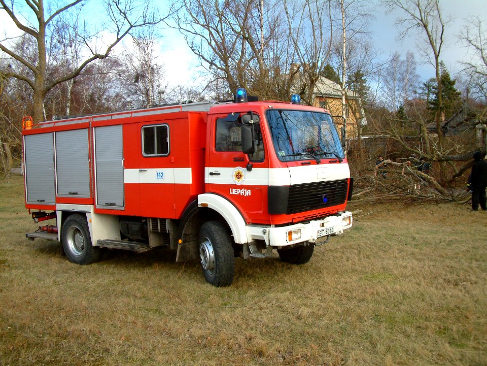2005_0109_015450AA