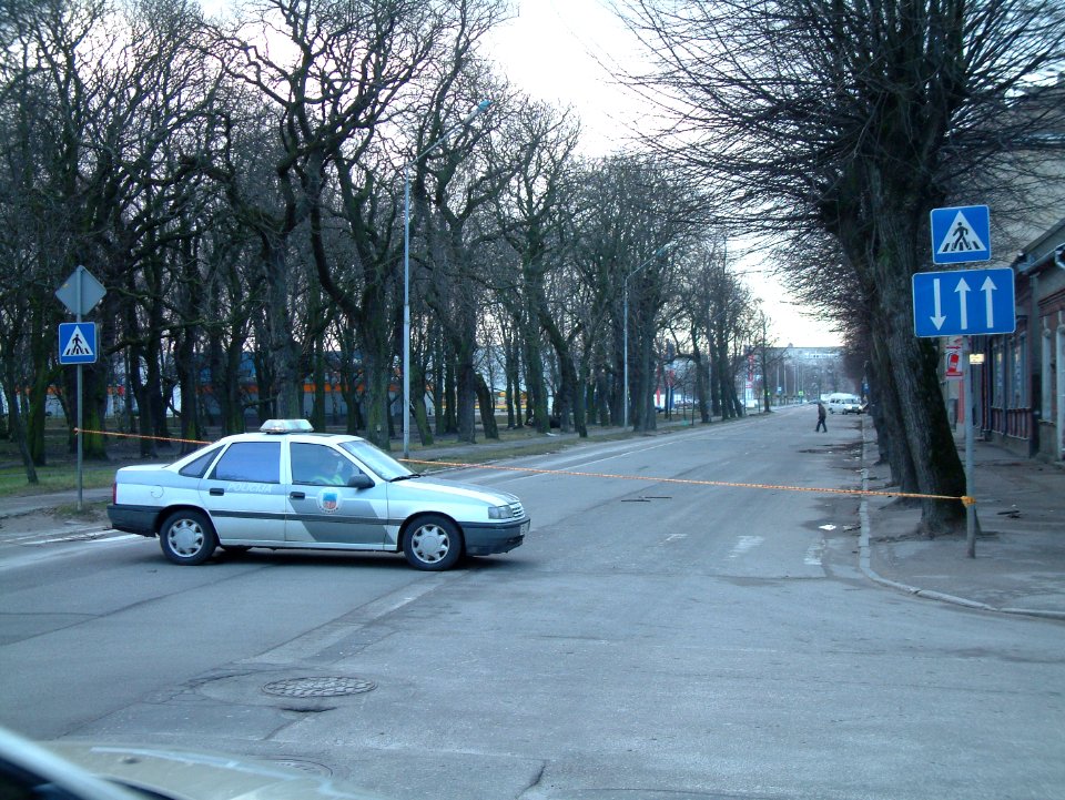 2005_0109_001812AA