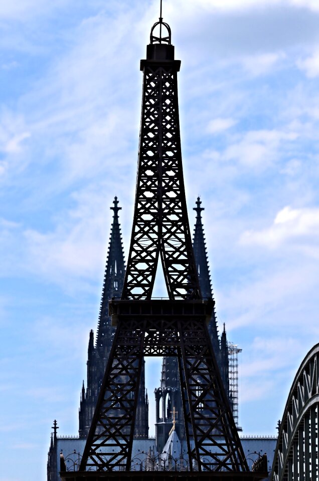 Landmark dom historically