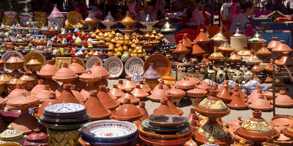 Meknes pottery tajine