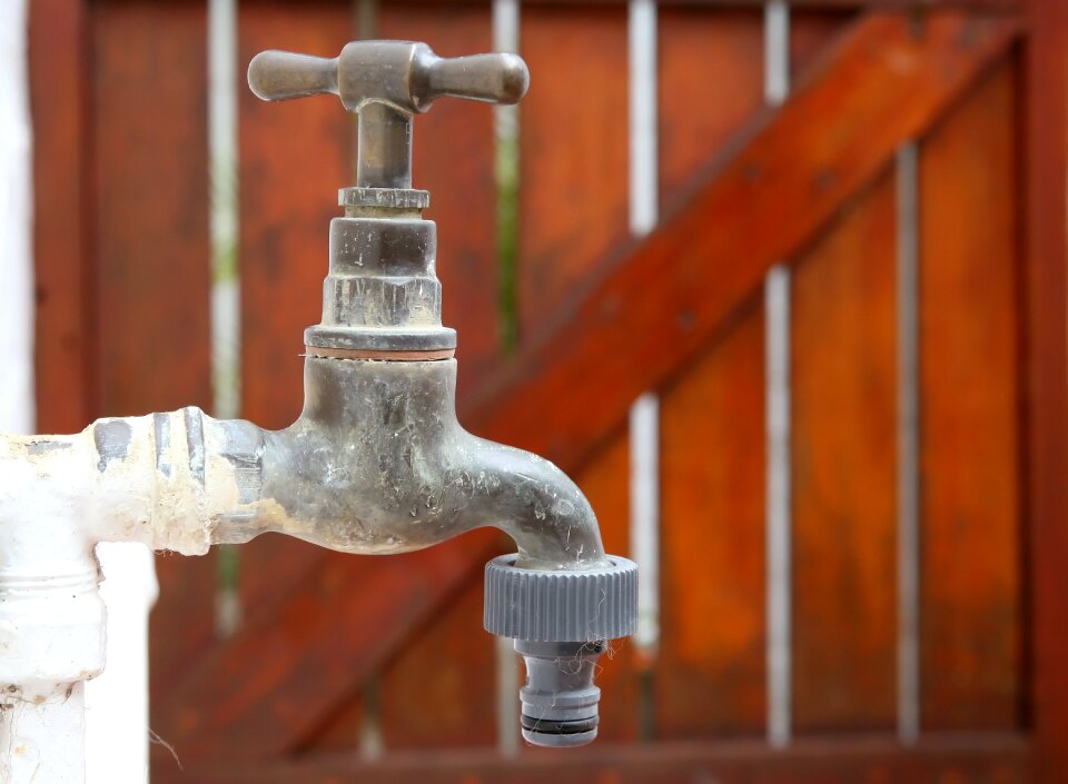 Connector dingy drip