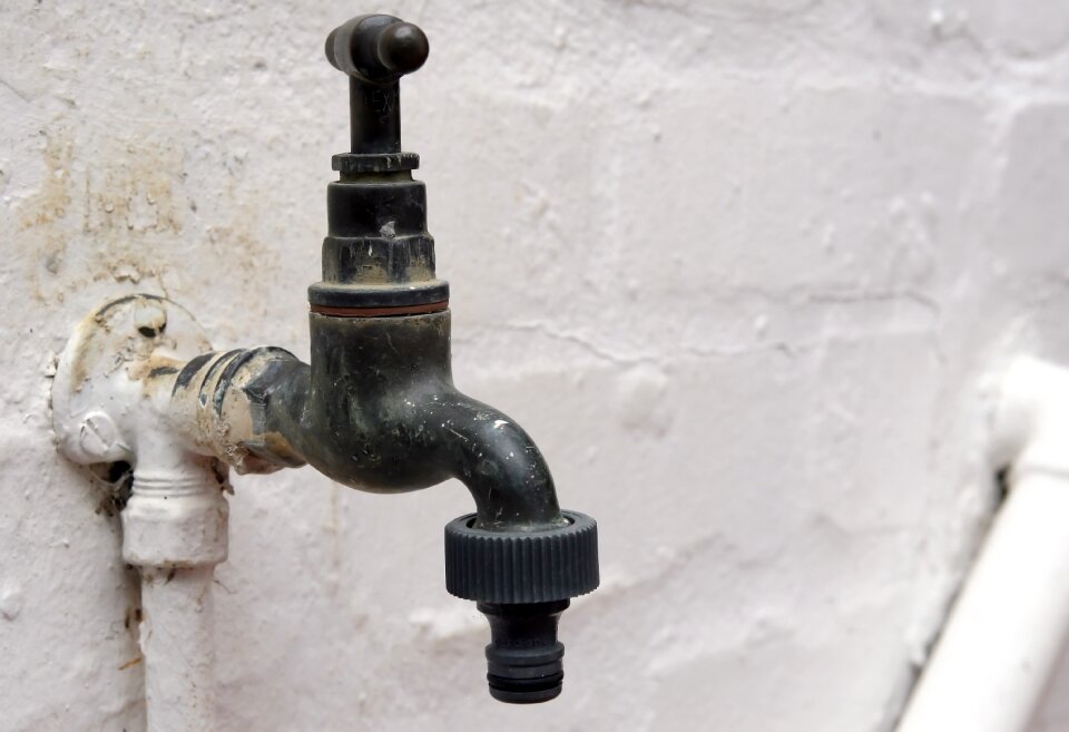 Connector dingy drip