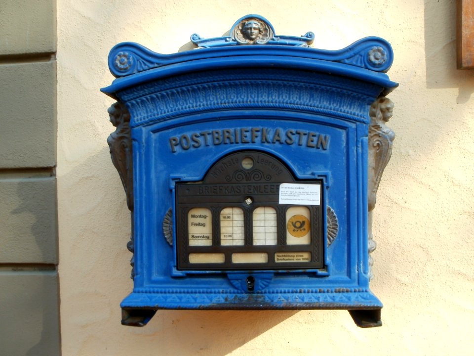 20110915Briefkasten_Rheinhausen1
