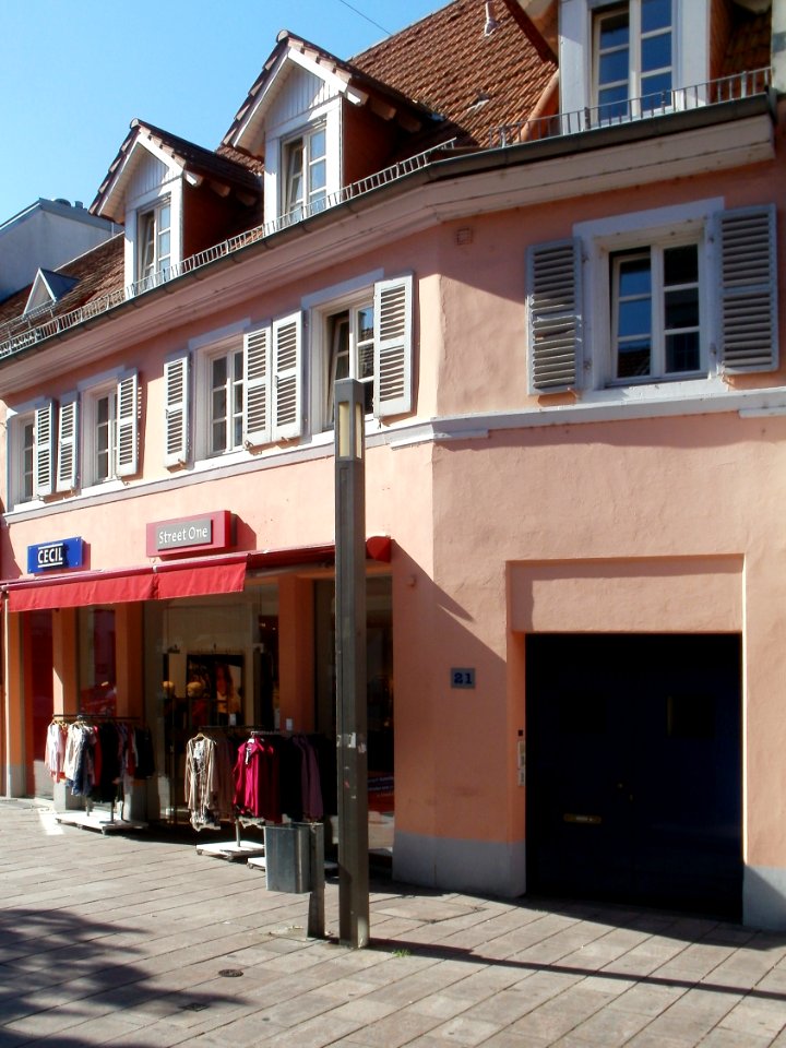 20110915Mannheimer_Str21_Schwetzingen2