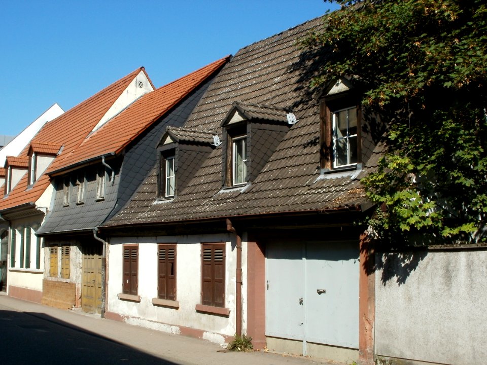 20110921Karlsruher_Str37_Schwetzingen2