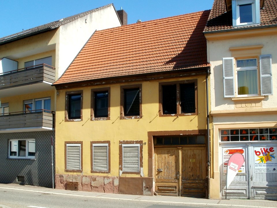 20110921Karlsruher_Str17_Schwetzingen1