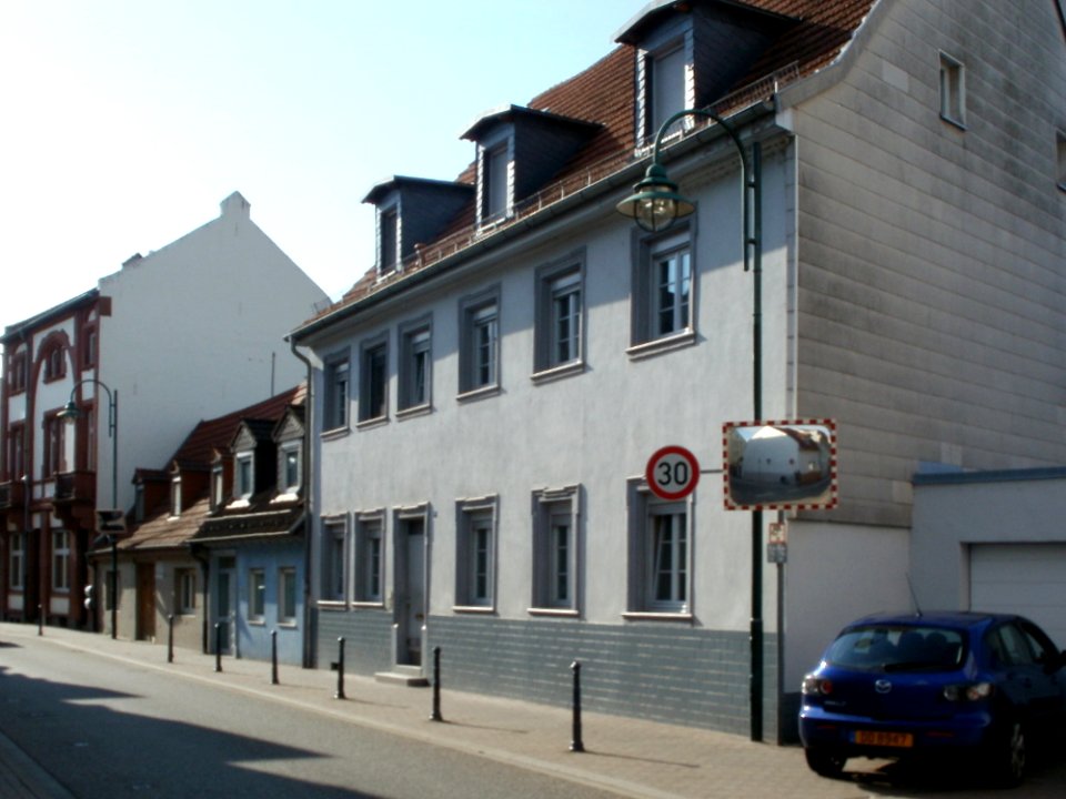 20110923Karlsruher_Str30_Schwetzingen2