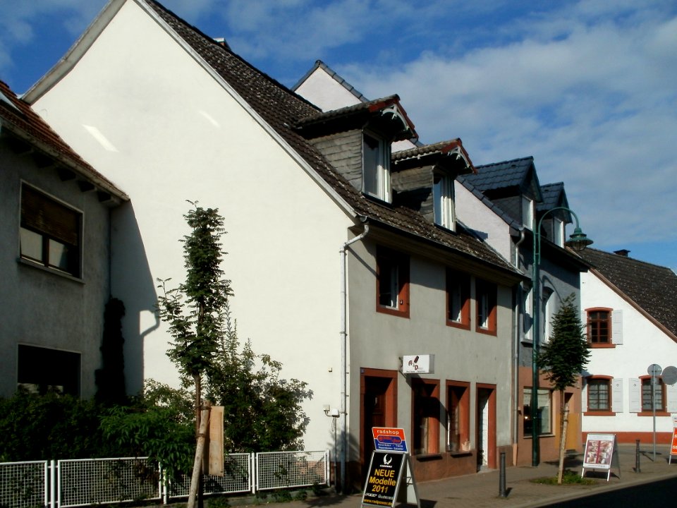 20110923Karlsruher_Str16_Schwetzingen1