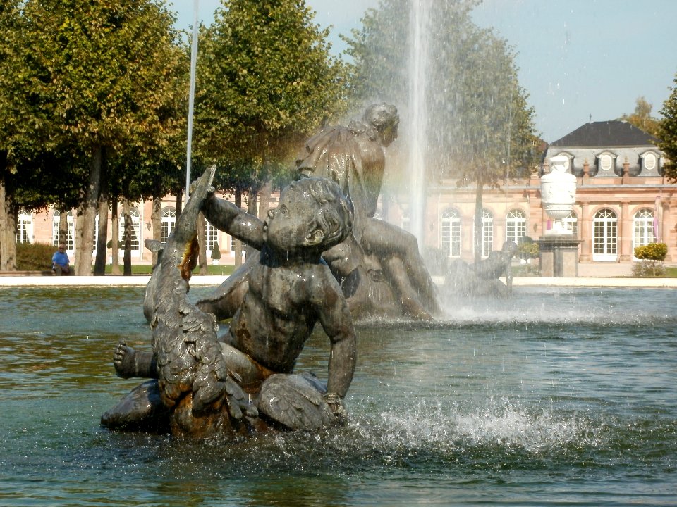 20110925Arionbrunnen_Schwetzingen8