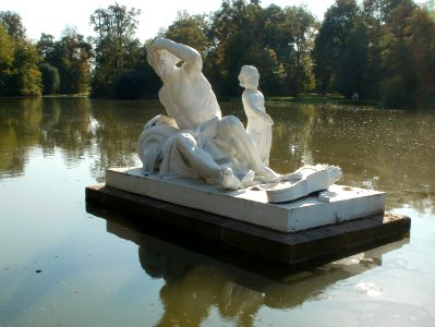 20110925Flussgott_Donau_Schwetzingen2