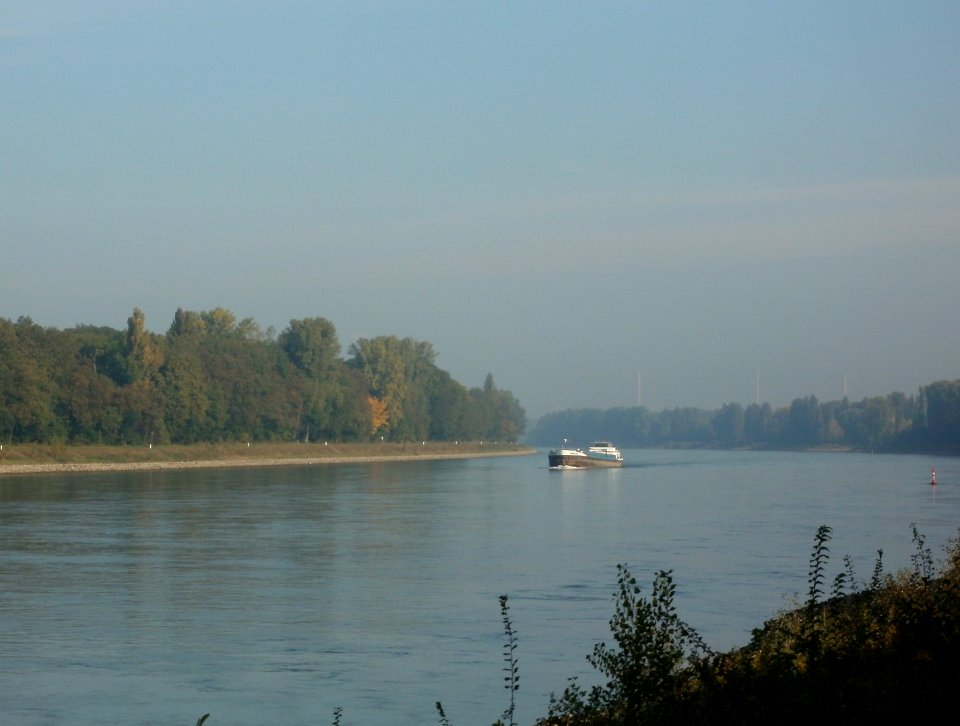 20110929Rhein_Ketsch02