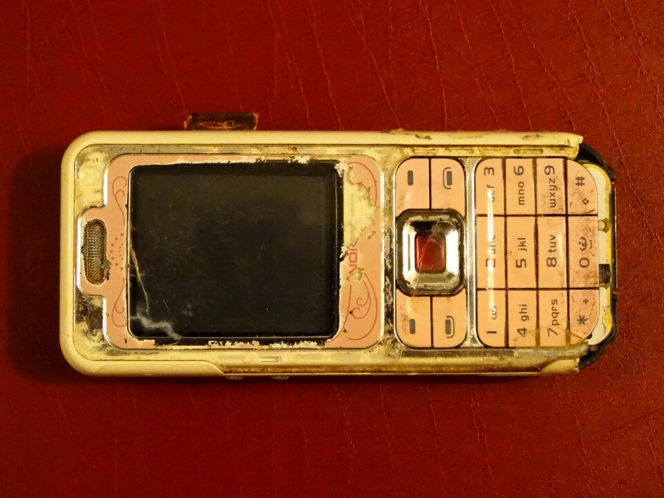Nokia old screwed up