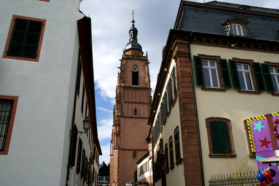 2012.09.24.151502_St._Peter_und_Paul_Eltville