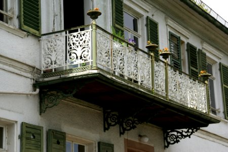 2012.09.24.141041_Balkon_Rheinstraße_Walluf