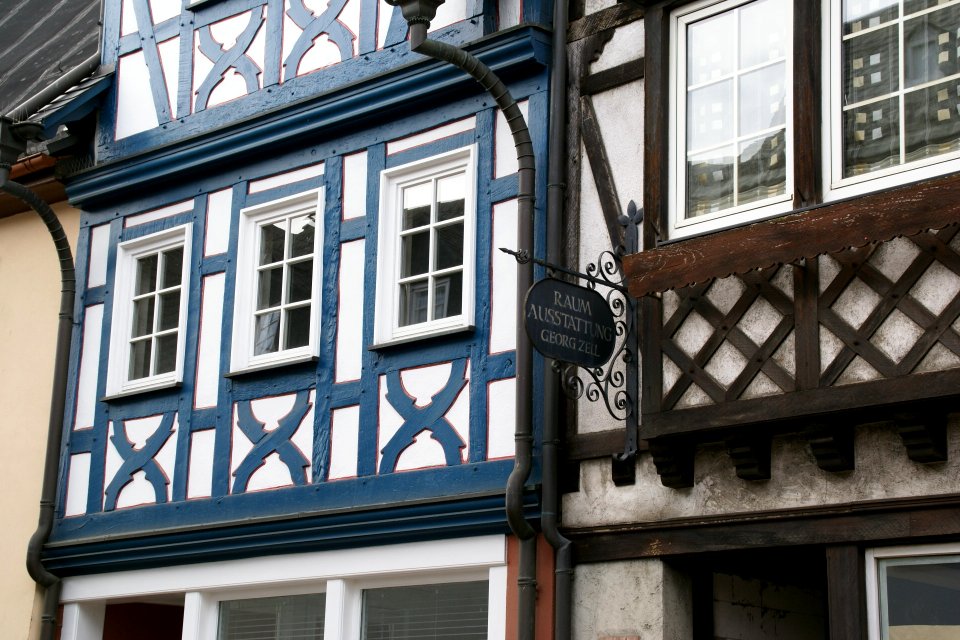 2012.09.24.155230_Fachwerk_Rheingauer_Straße_Eltville