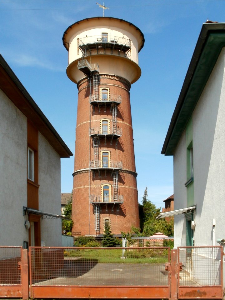 20110802Wasserturm_Schwetzingen1