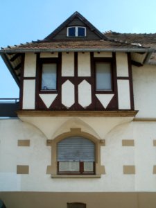20110802August-Neuhaus-Str18_Schwetzingen3