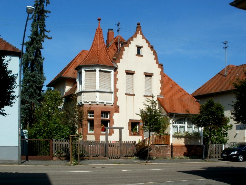 20110802Bruchhaeuser_Str3_Schwetzingen2