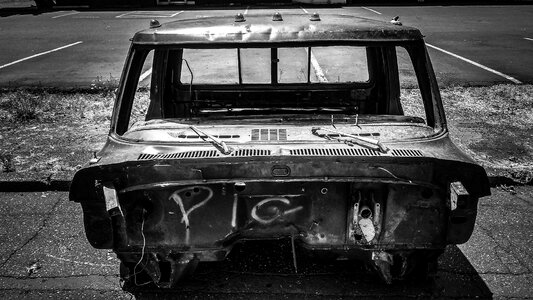 Blackandwhite city apocalypse