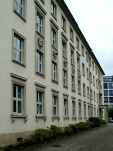 20110808Franz-Josef-Roeder-Str21-23_Saarbruecken03