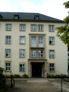 20110808Franz-Josef-Roeder-Str21-23_Saarbruecken06
