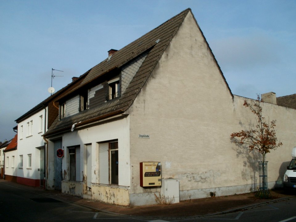 20111124Ludwigstr32_Hockenheim