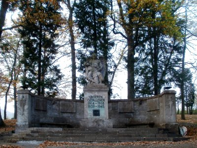 20111108Kriegerdenkmal_Altenwald1
