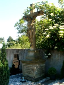20120525Friedhofskreuz_Ketsch1