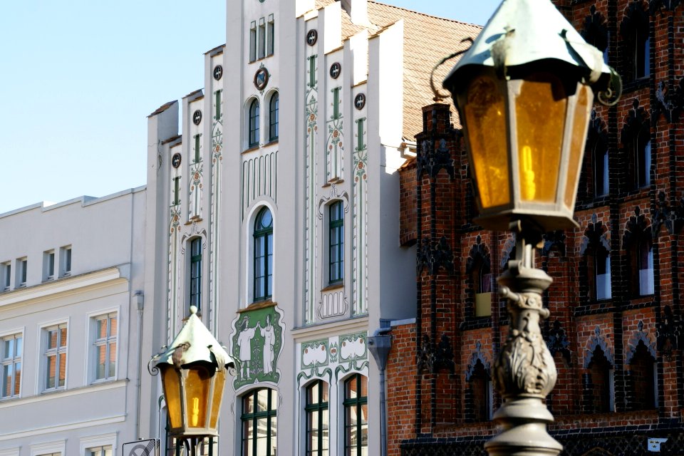 2012.02.26.11722_Hotel_Altona_Marktplatz_Wismar