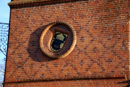 2012.02.26.161927_Wappen_Fassade_Schloß_Wiligrad_Lübstorf