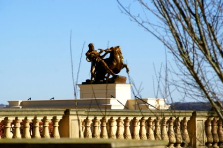 2012.02.26.124937_Herkules-Statue_Orangerie_Schloss_Schwerin