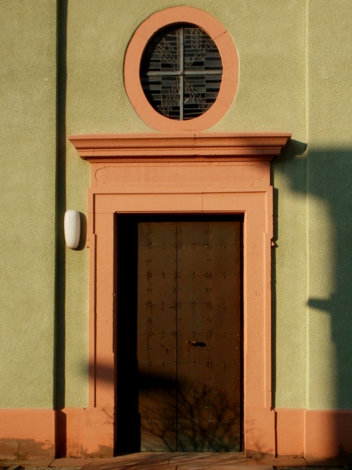 20120314Ev_Kirche_Altlussheim2