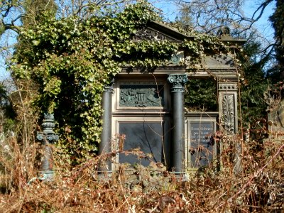 20120309Friedhof_St_Johann06