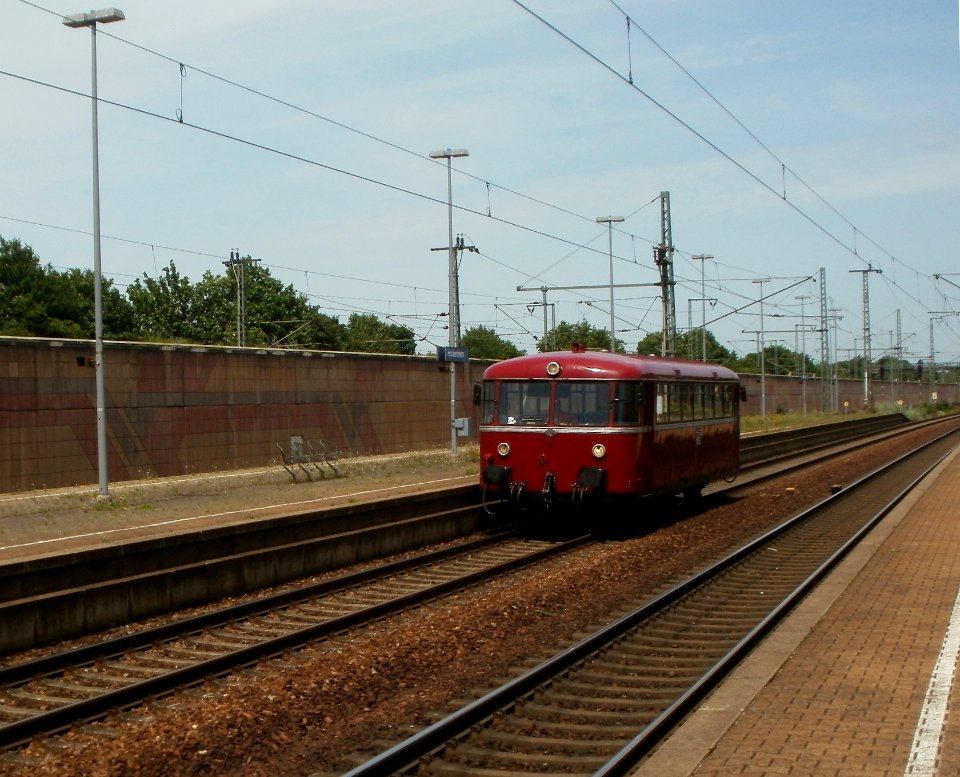 20120628Bahnhof_Hockenheim1
