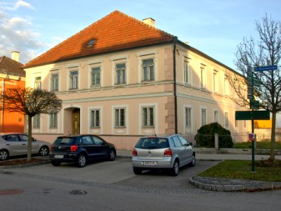 2012.11.25_-_Wallsee_-_Bürgerhaus_Marktplatz_14_-_01