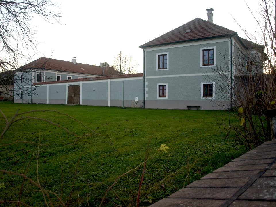 2012.11.25_-_Wallsee_-_Pfarrhof_Ried_-_02