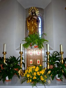 2012.11.14_-_Neustadtl_-_Pfarrkirche_hl._Jakobus_der_Ältere_-_09