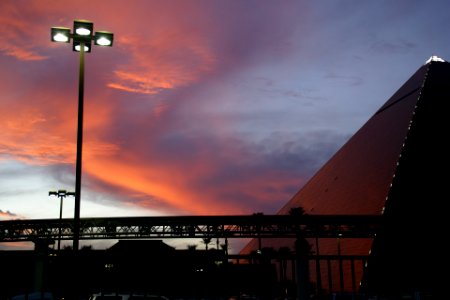 2012.10.05.182638_Nightfall_Luxor_Hotel_Las_Vegas_Nevada
