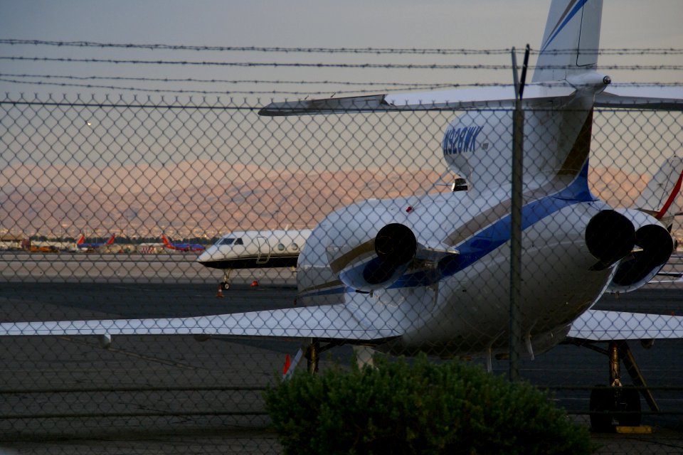 2012.10.05.175849_Jets_Airport_Las_Vegas_Nevada